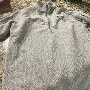 Womens large Patagonia half zip pullover